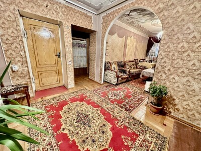 Code BA-7595. Apartment for sale