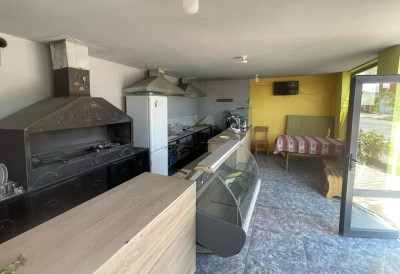 Code KA-9901 – Commercial space for sale