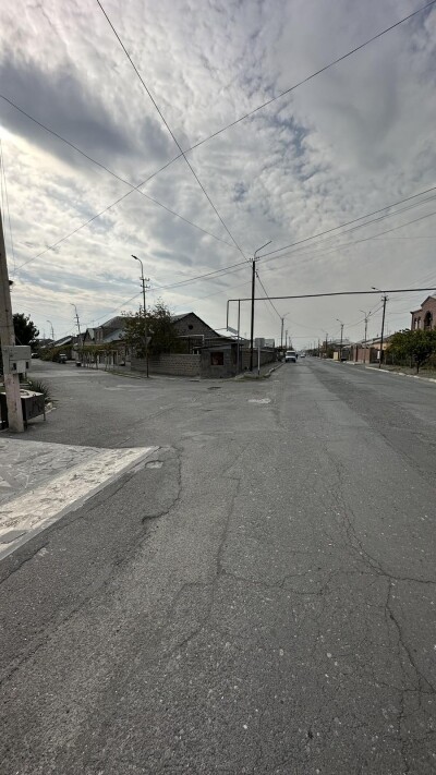 Կոդ HA-9002   Վաճառվում է տնամերձ հող