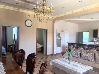 Կոդ AE-0019 Վաճառվում է  նորակառույց առանձնատուն