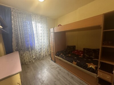 Կոդ AS-4905  Վաճառվում է երկհարկանի առանձնատուն