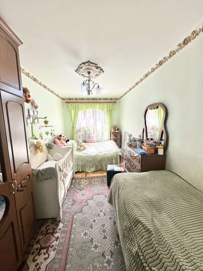 Կոդ BS-4082  Վաճառվում է բնակարան