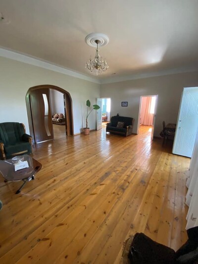 Կոդ AE-7717 Վաճառվում է առանձնատուն