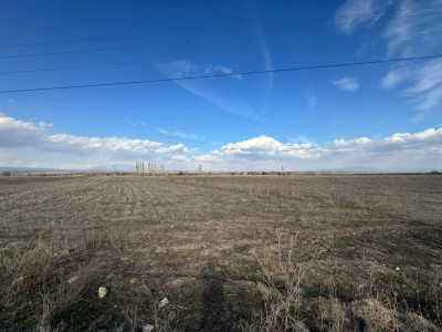 Code KS-7926 – Land for sale