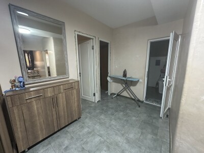 Կոդ BS-4044    Վաճառվում է բնակարան