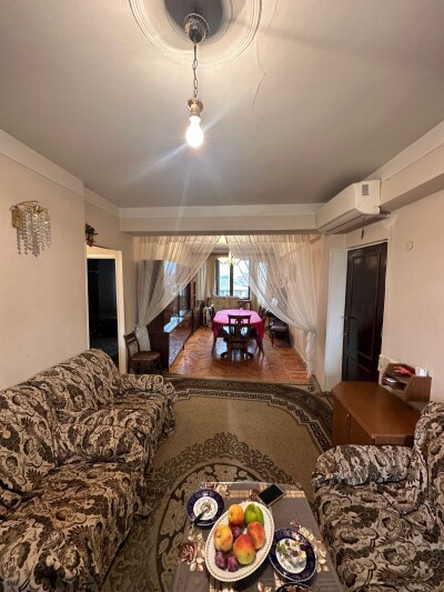 Կոդ BA-8114  Վաճառվում է բնակարան