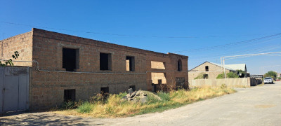 Code AS-0003 – Semi-finished house for sale