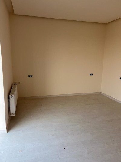 Code AS-4059 Private house for sale