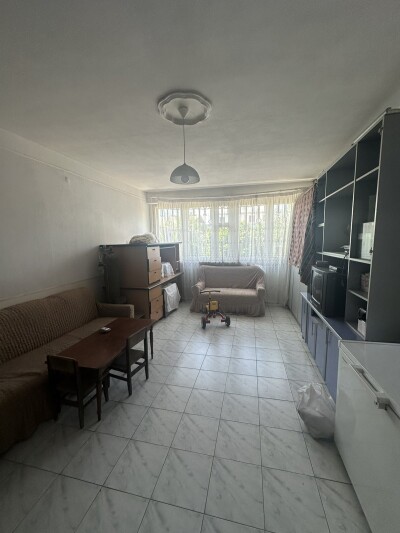 Կոդ AE-5701  Վաճառվում է երկհարկանի առանձնատուն