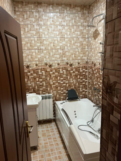 Code AA-8684 House for sale