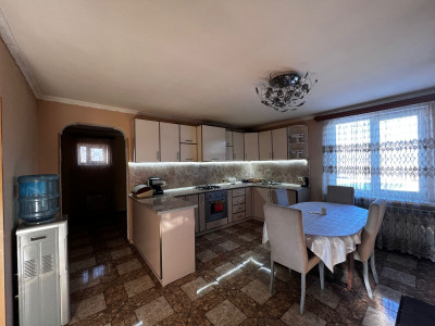 Code AS-2585 – House for sale