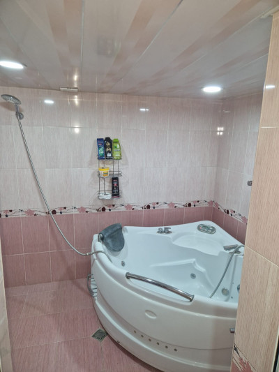 Code AA-0628. House for sale.