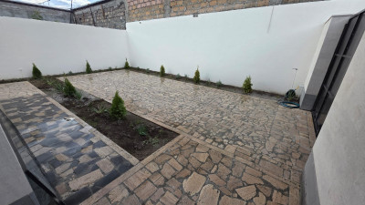 Code AA-5721 Newly built private house for sale