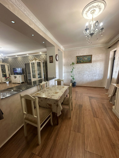 Code AE-9091 – House for sale