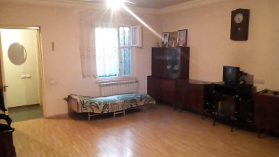 Code AA-5557 House for sale