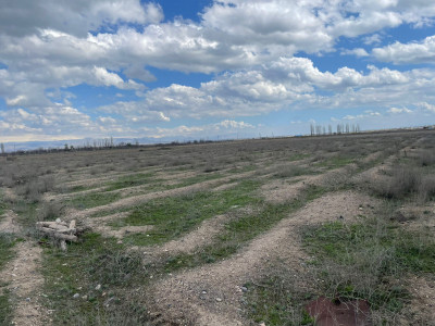 Code KA-1292 – Land for sale