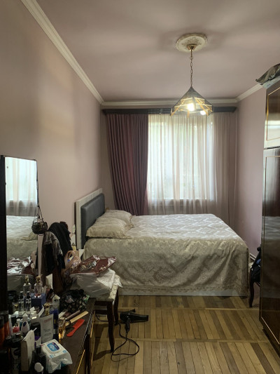 Code BA-7046 – Apartment for sale