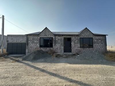 Կոդ AA-0140  Վաճառվում է առանձնատուն