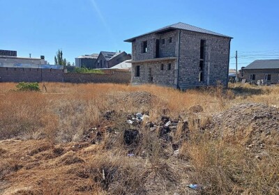 Կոդ AE-8101   Վաճառվում է առանձնատուն