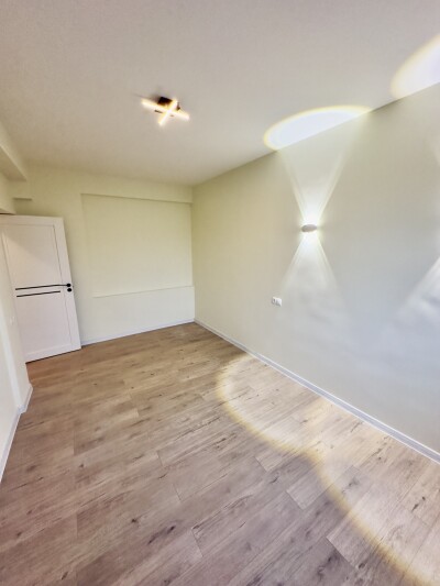 Կոդ BA-5034  Վաճառվում է բնակարան