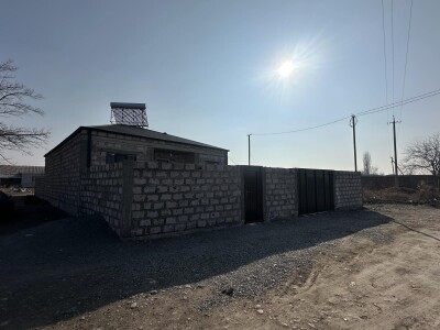 Կոդ AA-9948 Վաճառվում է առանձնատուն