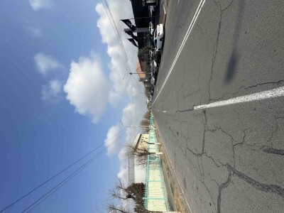 Code KA-7781. A plot of land is for sale.