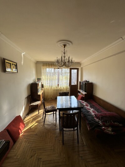 Code BA-0065. Apartment for sale.