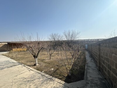 Code AA-6618, a house for sale.