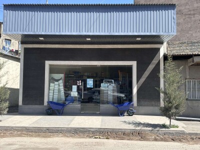 Code KS-8896 Commercial Property for Sale.
