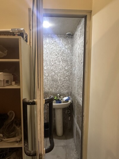 Code KS-8896 Commercial Property for Sale.