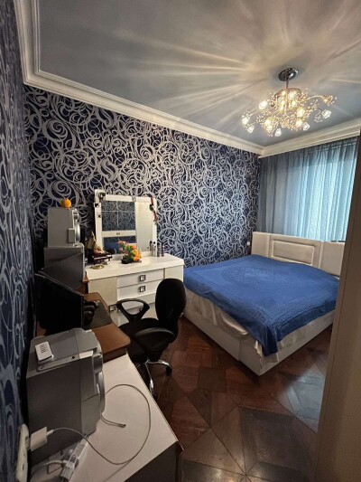 Code BA-9887. Apartment for sale.