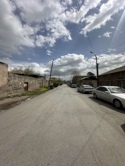 Code HA-8111. A plot of land is for sale.