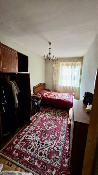 Code BA-8801. Apartment for sale.