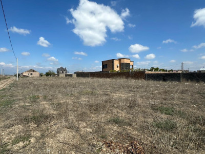 Կոդ HE-1318 Վաճառվում է տնամերձ հող