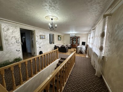 Code AA-6633, a house for sale.