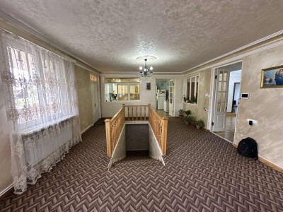 Code AA-6633, a house for sale.