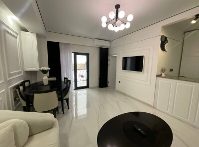 Code BA-9275. Apartment for sale