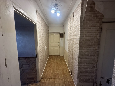 Code BA-6459. Apartment for sale