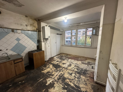 Code BA-6459. Apartment for sale