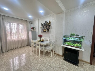 Code BS-1122. Apartment for sale