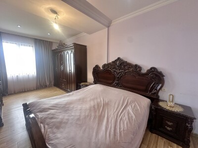 Code BS-1122. Apartment for sale