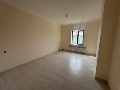 Կոդ AA-1145  Վաճառվում է առանձնատուն