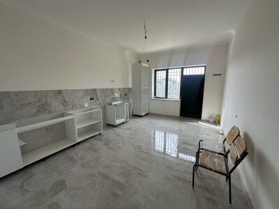 Կոդ AA-1145  Վաճառվում է առանձնատուն