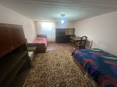 Code AA-2147. A house for sale.