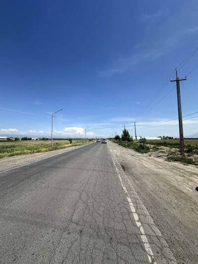 Code KA-8444. Commercial property for sale.