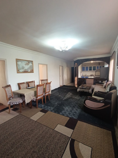 Code AA-3433. House for sale.