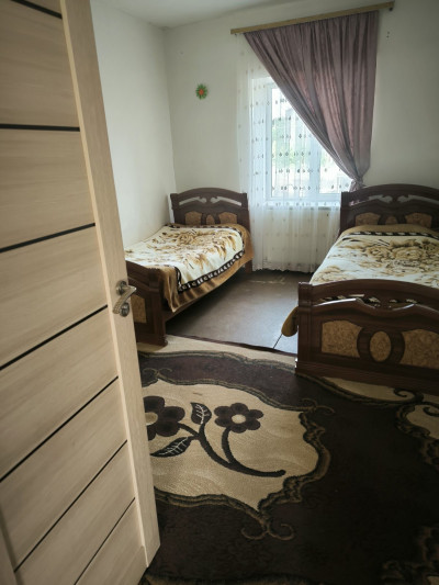 Code AA-3433. House for sale.