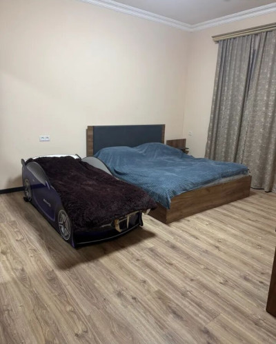 Code AA-3997. House for sale.