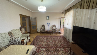 Code BA-5444. Apartment for sale