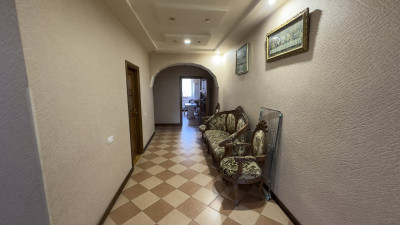 Code BA-5444. Apartment for sale